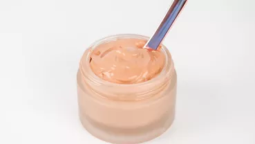 dewy tinted cream spf20